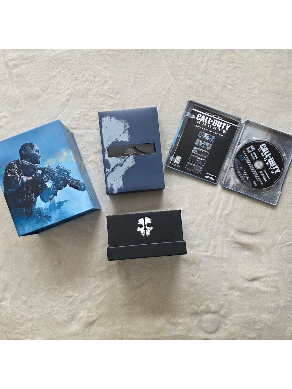PS3 Call Of Duty Ghosts Boxed Set